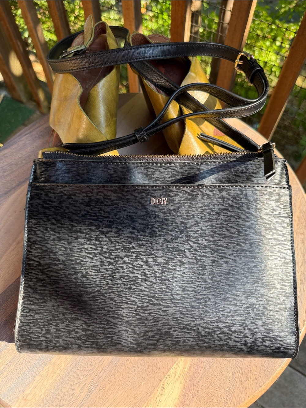 DKNY Black Textured Vegan Leather Crossbody Bag with Gold Logo
